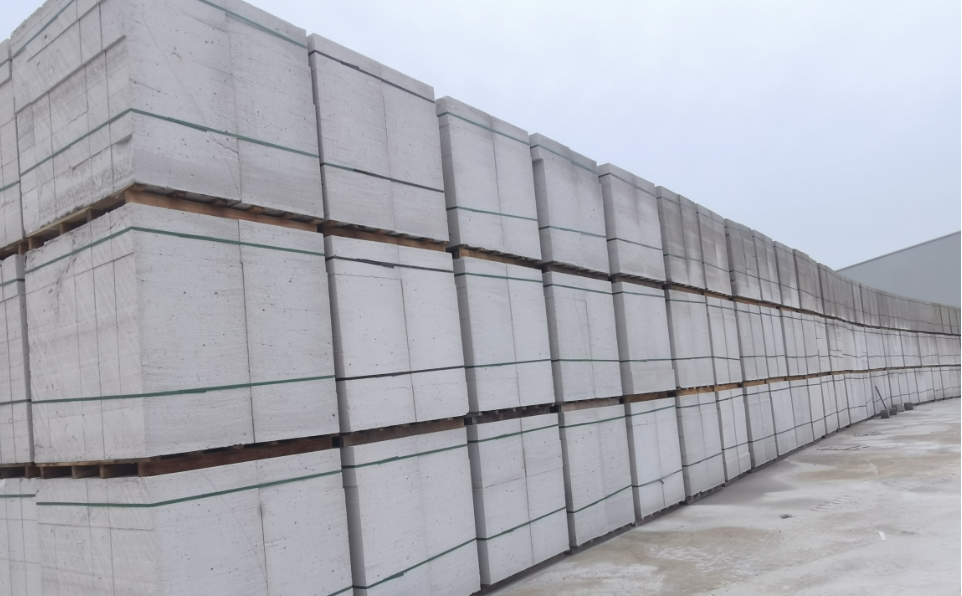  ALC隔墻板為什么能替代傳統(tǒng)紅磚？