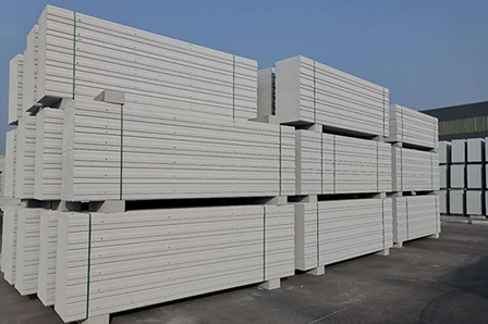 輕質(zhì)隔墻板養(yǎng)護必不可少！